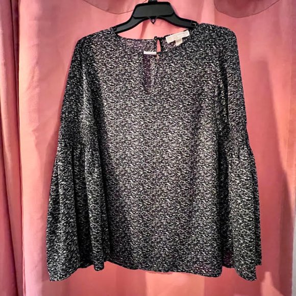 Black and White Michael Kors Blouse with Bell Sleeves: Size M - Picture 8 of 8
